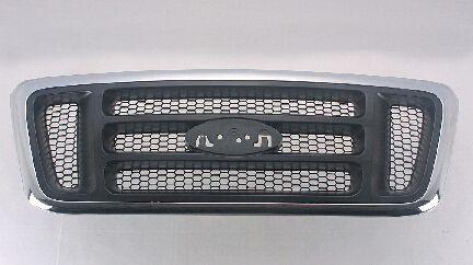 2004 Ford F150 Grille Chrome/Black With Bars Exclude Heritage Model