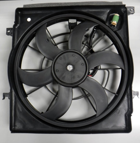 2011-2013 Hyundai Sonata Cooling Fan Assembly 2.0L Turbo