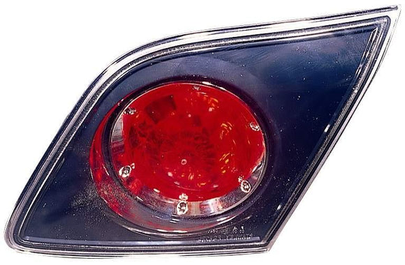 2004-2006 Mazda 3 Trunk Lamp Passenger Side (Back-Up Lamp) Sedan Sport High Quality