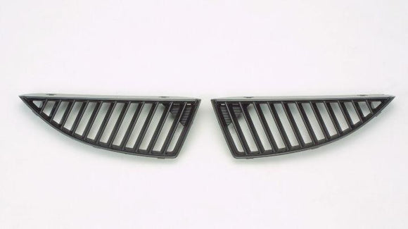 2004 Mitsubishi Lancer Grille Black Driver Side