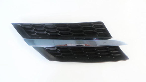 2013-2015 Toyota Rav4 Grille Driver Side With Chrome Moulding