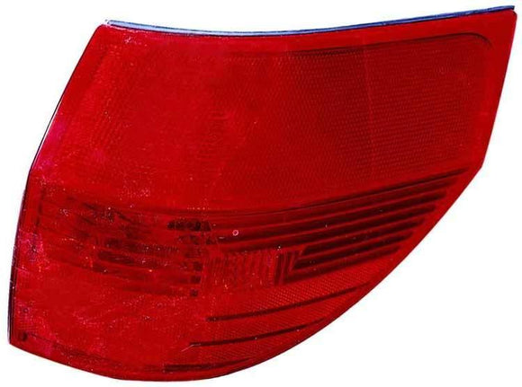 2004-2005 Toyota Sienna Tail Lamp Passenger Side