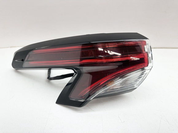 Tail Lamp Driver Side Toyota Sienna 2021-2022 Without Led Le/Xle Trims Capa , To2804160C